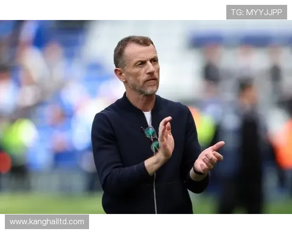 官方宣布罗维特出任莱斯特城主帅